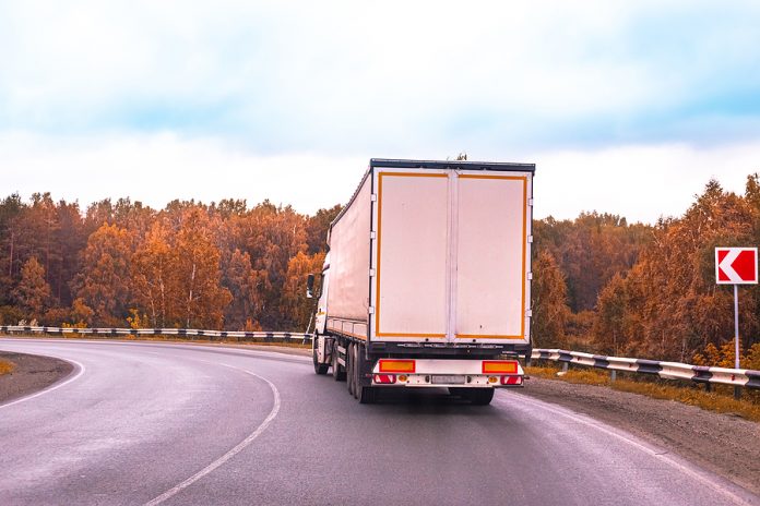 Fleet Tracking Management Systems – The Benefits Of Using Them
