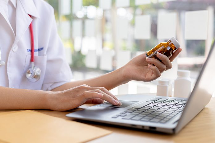 Find Out How Online Pharmacies Work